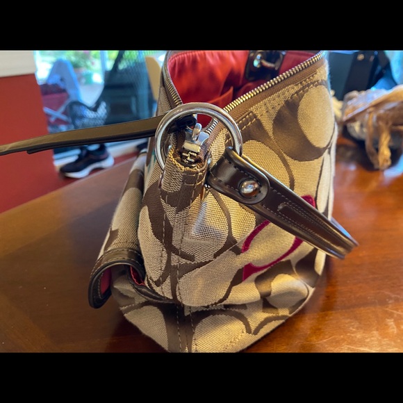 Coach Purses - Picture 6 of 7